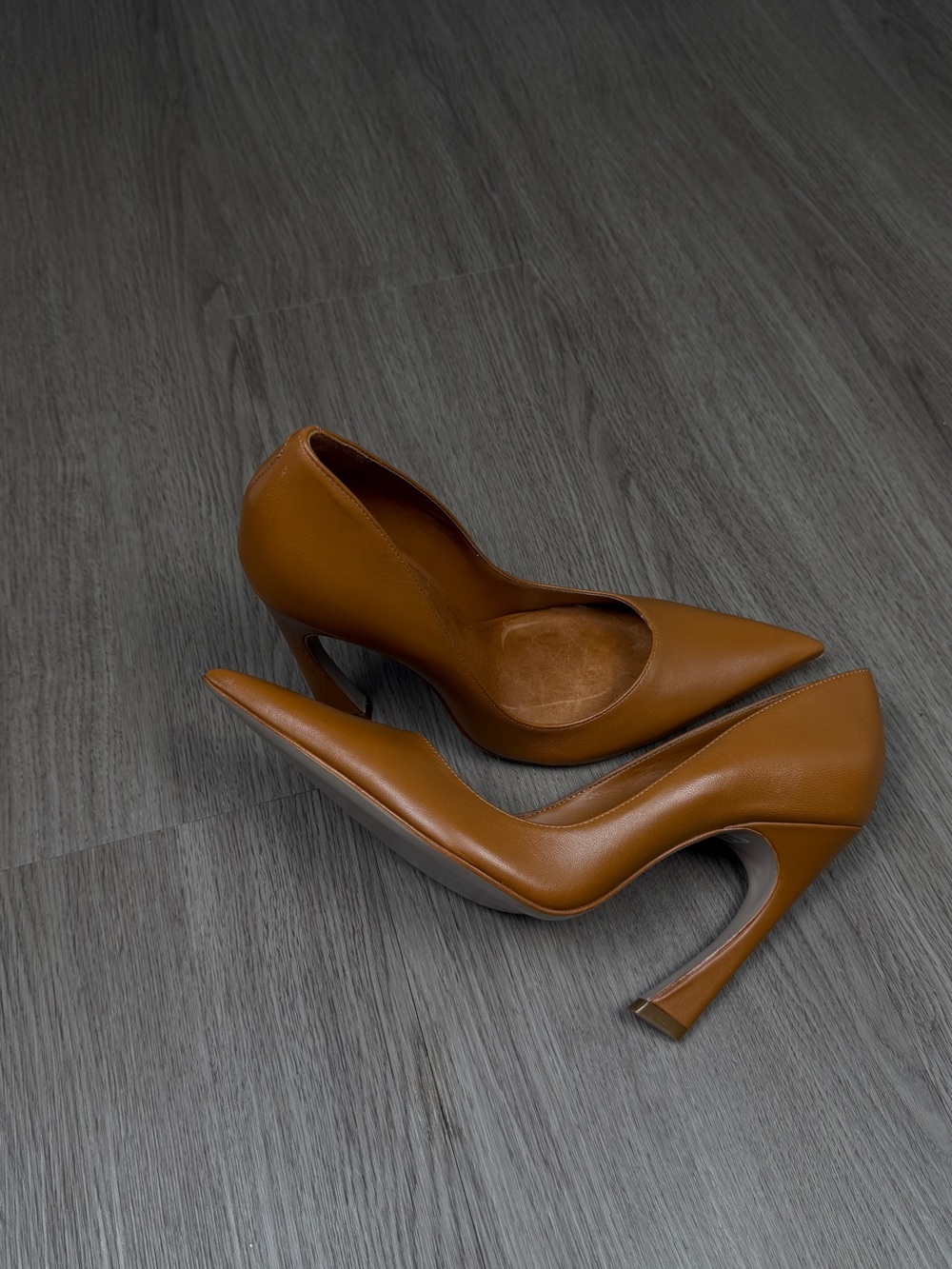 Lexi high SCHUTZ Sculpted Pointed Toe Pumps Cognac Leather Heels Size 7.5B - Picture 9 of 9